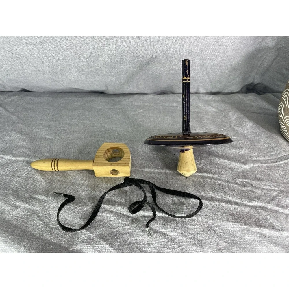 Black and Brown‎ Spinning Top